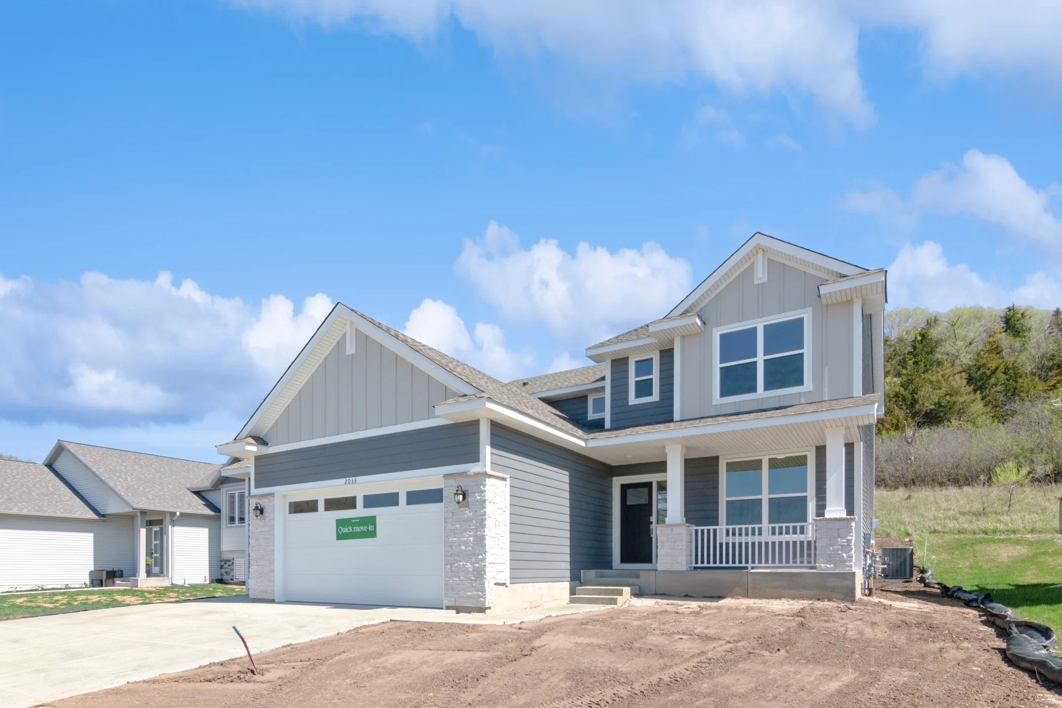 15 2033 Hadley Hills Dr NE 2024 Hi Res
