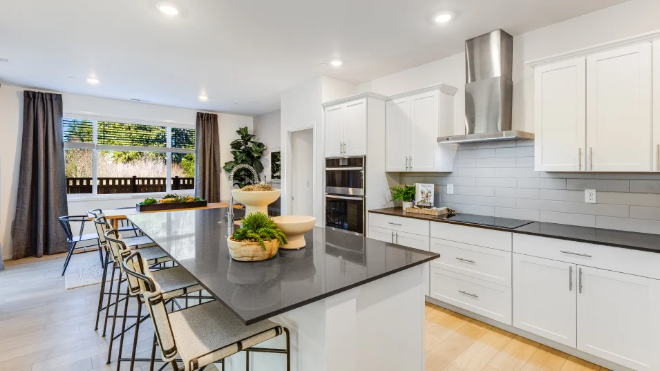 3355 Whidbey Kitchen 3of4 F1