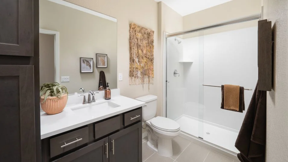 Residence 2246 Bathroom 3