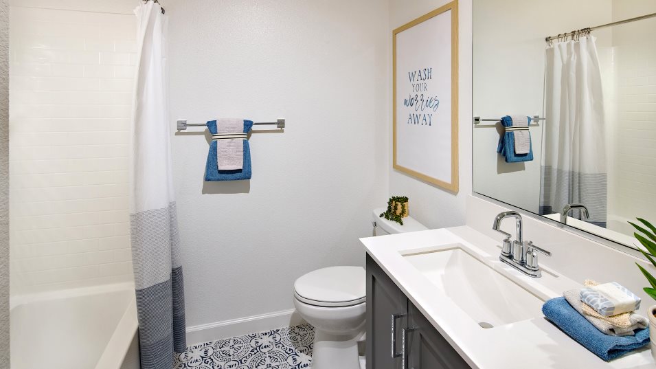 Residence 2 Bathroom 2