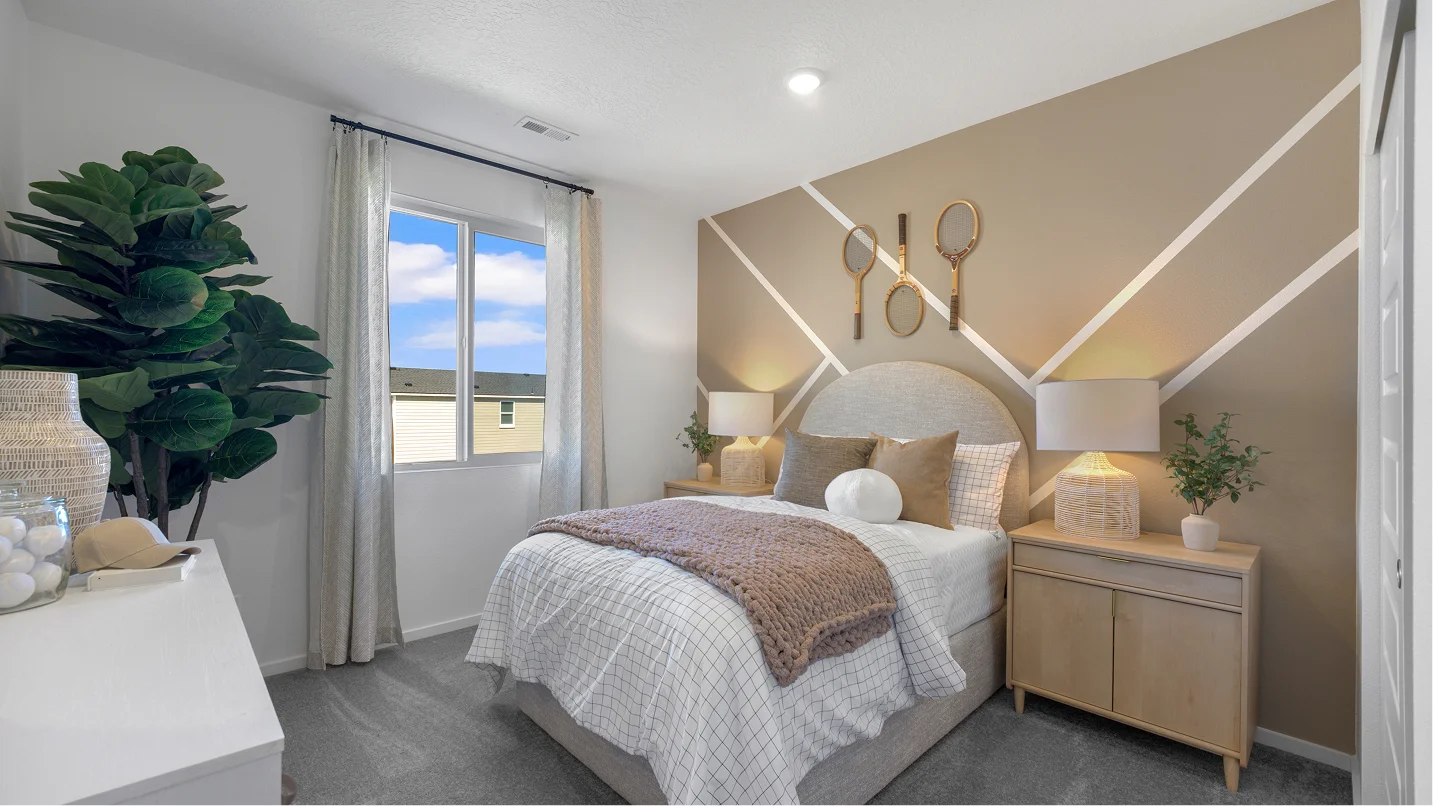 1832 Canterwood Bed3