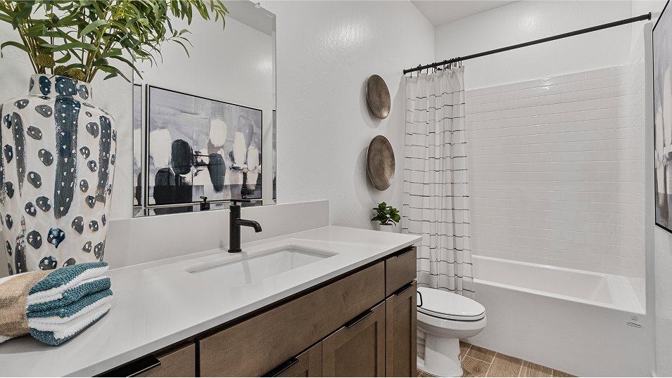 Cabrillo bathroom 2
