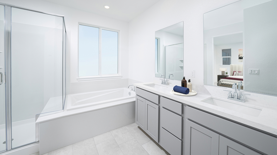071525 Azure The Preserve Res2386 Owners Bath F2