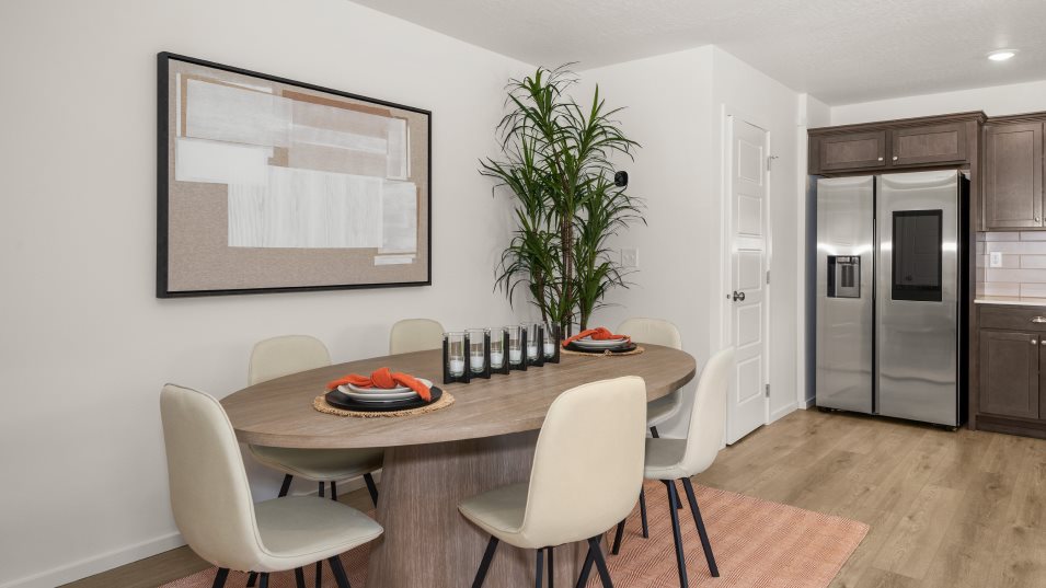 Merlot dining room