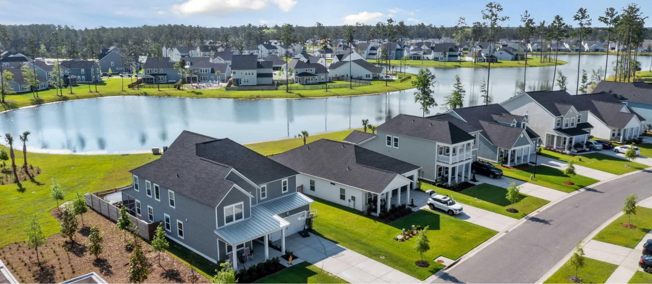 Waterside arbor community