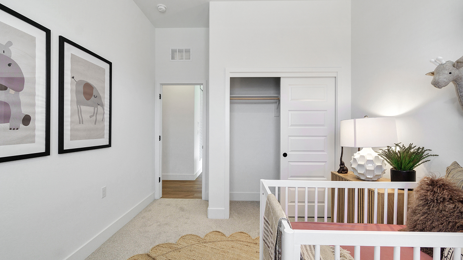 5012 Moonlight Bed2 2of2 F1 Base2