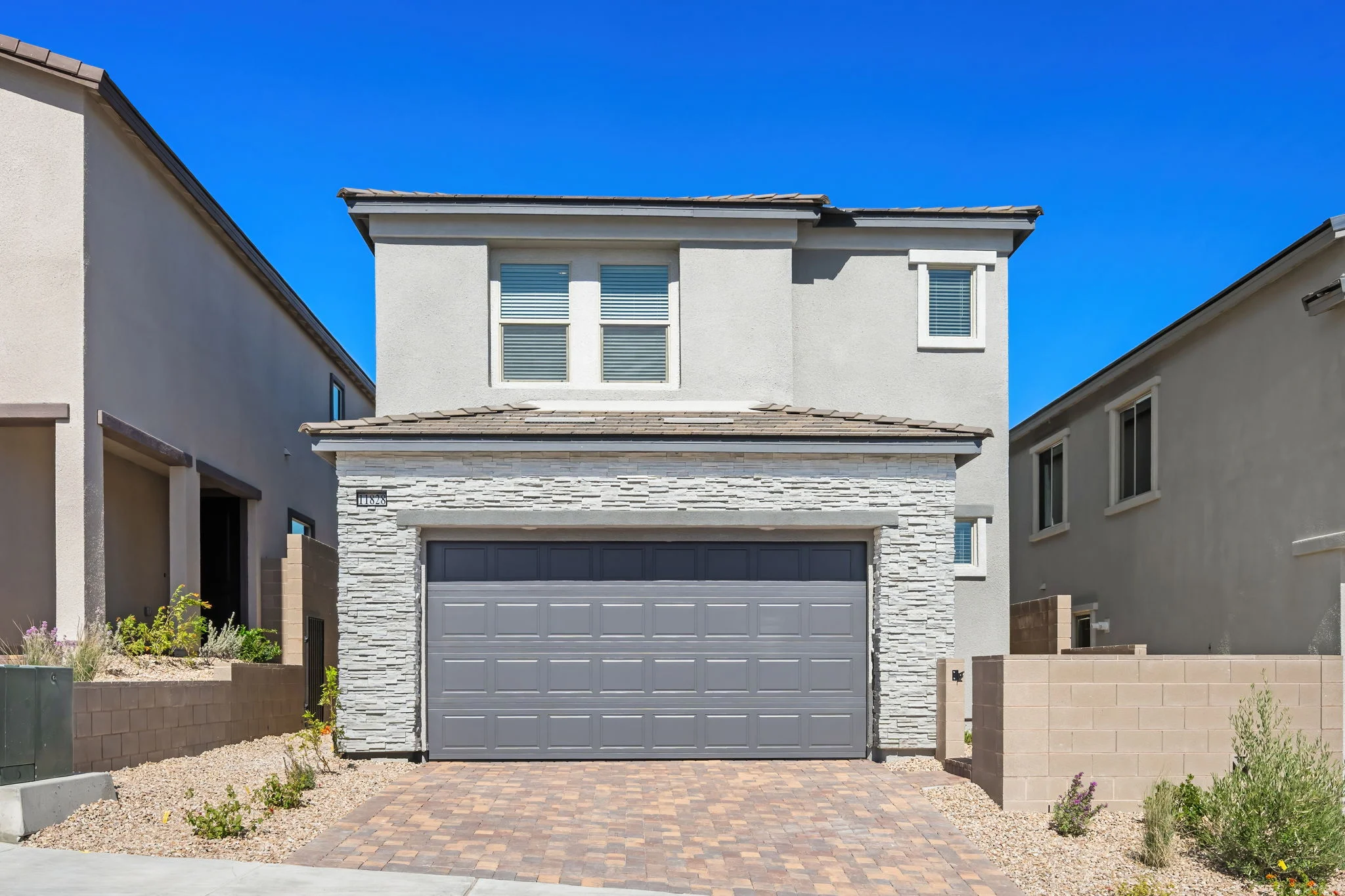 Sandpiper Summerlin Jan Exterior