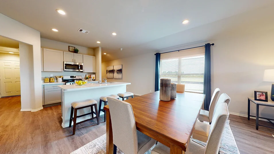 Taylor Core S450 Dining 1of2 5 8 25