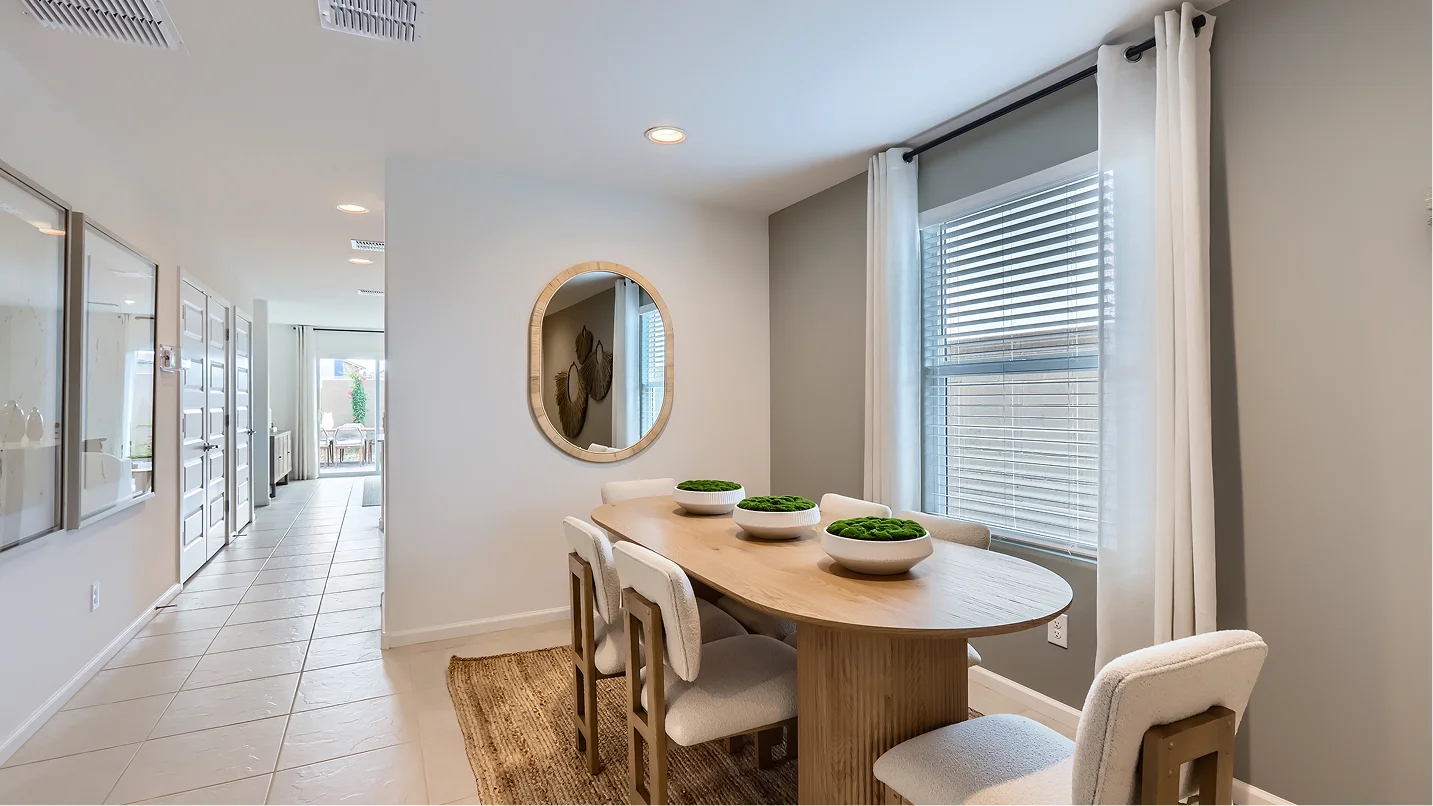 2569 Lilac Dining 1of2 F1