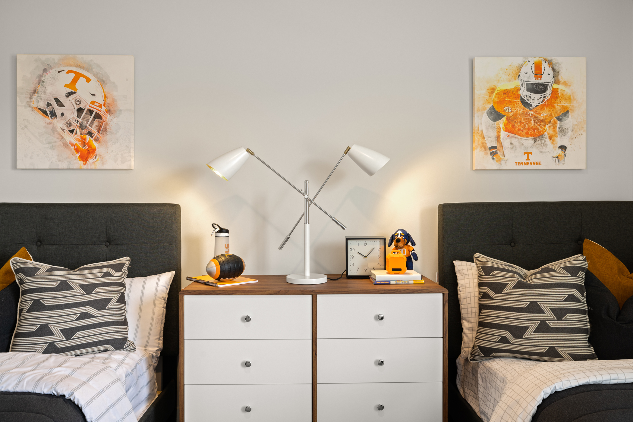 Drumwright Kingston Bedroom2 2of3 F2