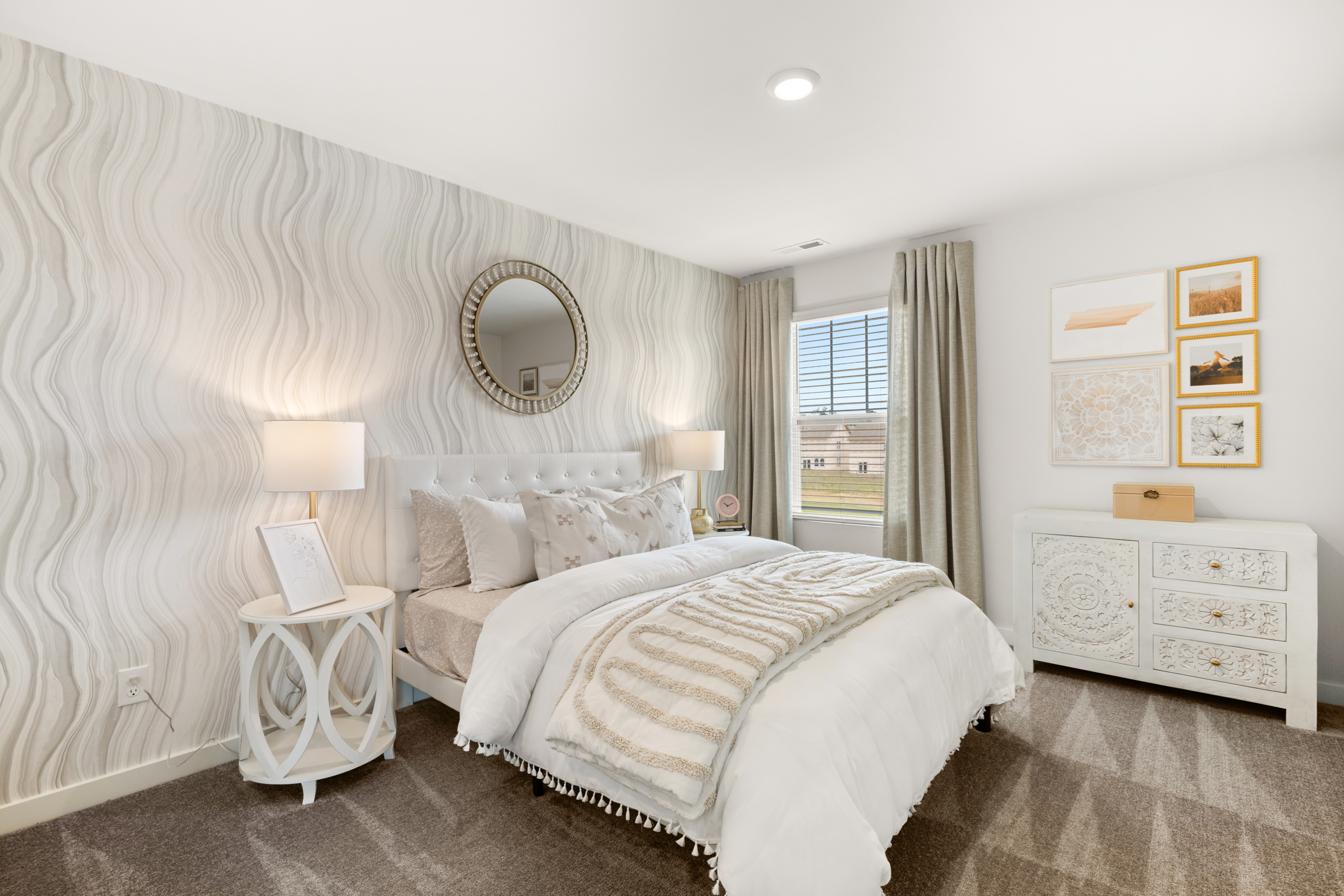 Drumwright Kingston Bedroom3 1of4 F2