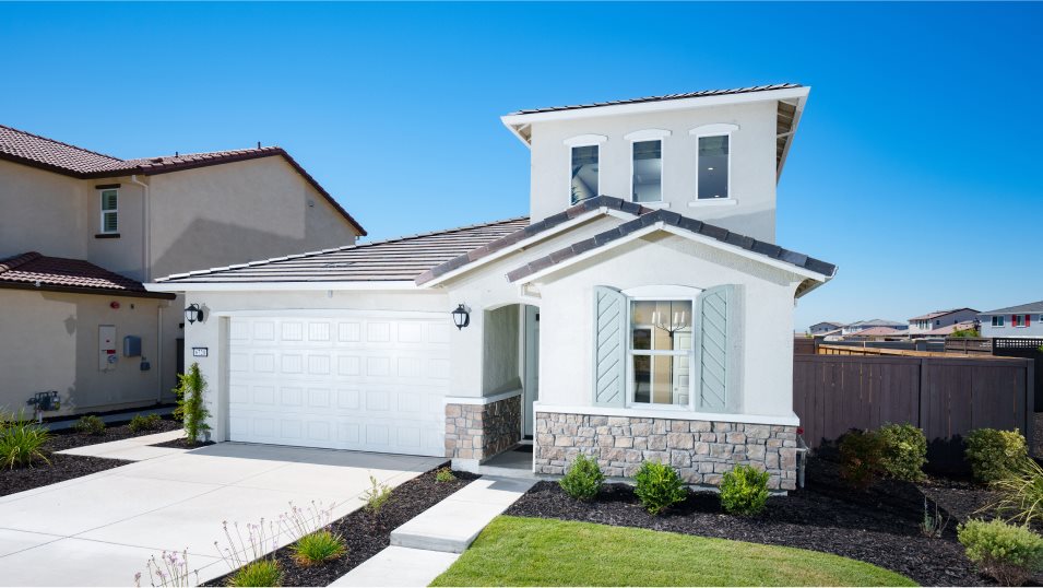 Residence 2127 Front Exterior
