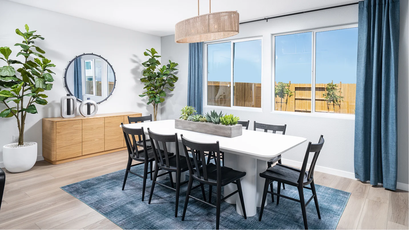 Symphony Arbor Ranch Res2793 Dining F1