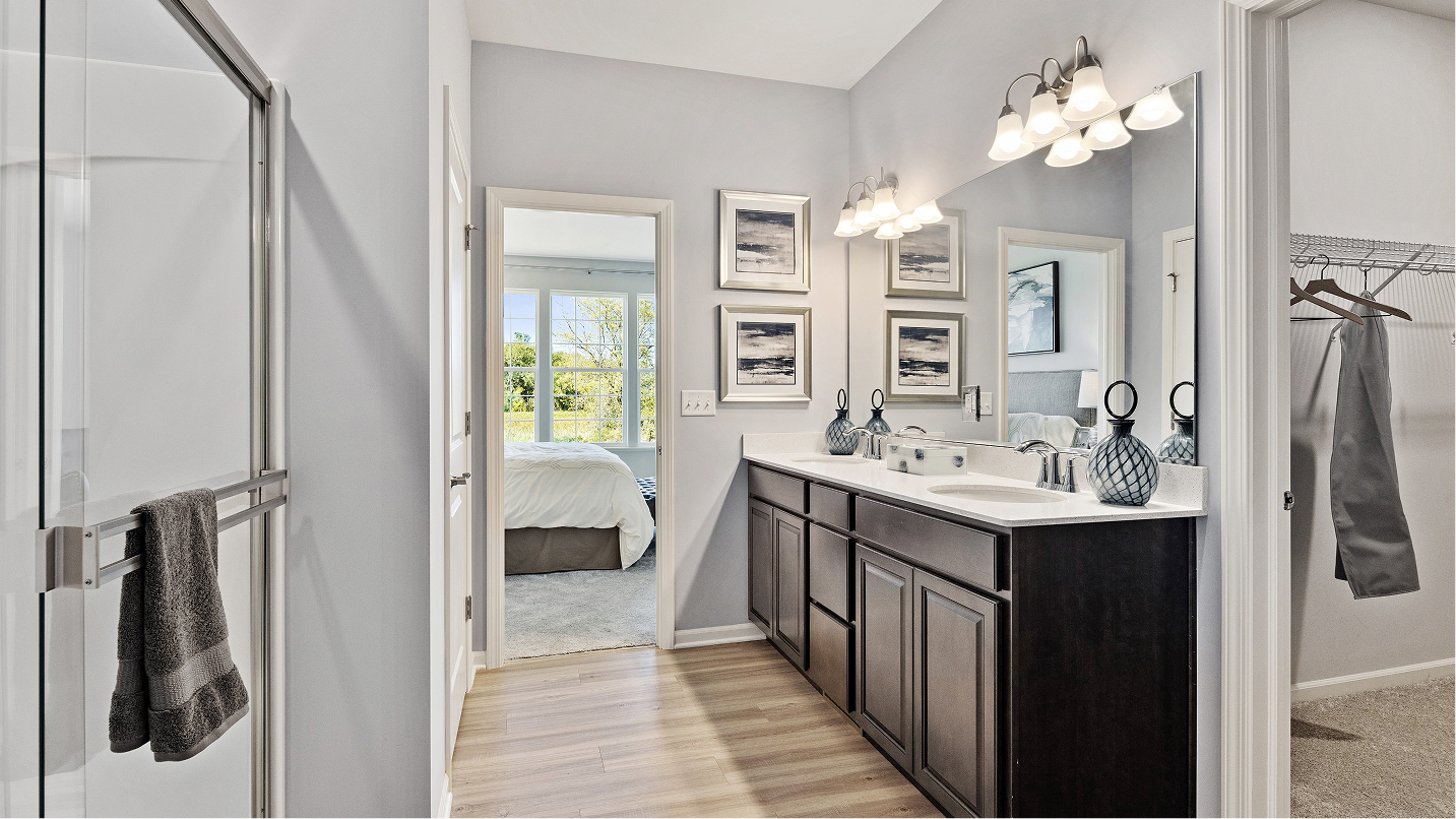 8410 Mesa Verde Owners Bath 1of3 F1 062425