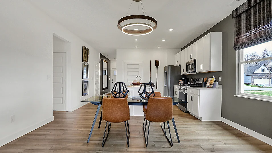 4233 Briarwood Dining 2of2 F1
