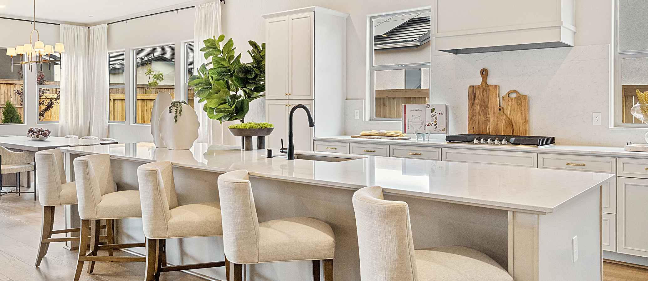 hero 6024 The3312 Kitchen 4of10 F1