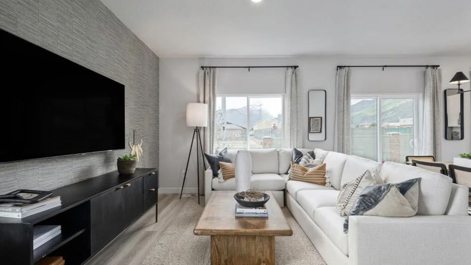 Cache Living Room