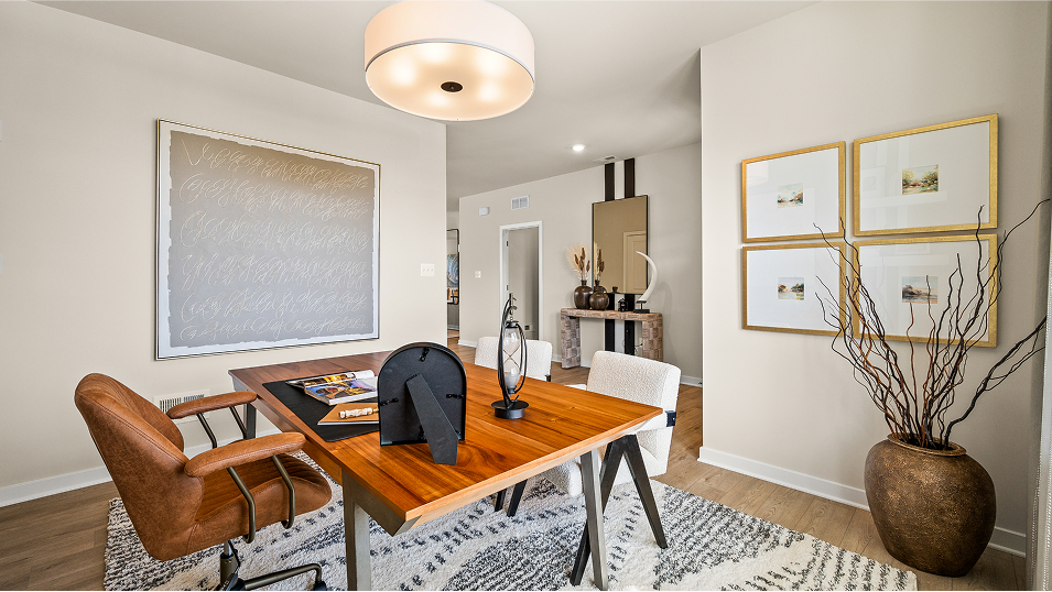 1717 Solano Flexspace 1of3 Base3 5 12 25