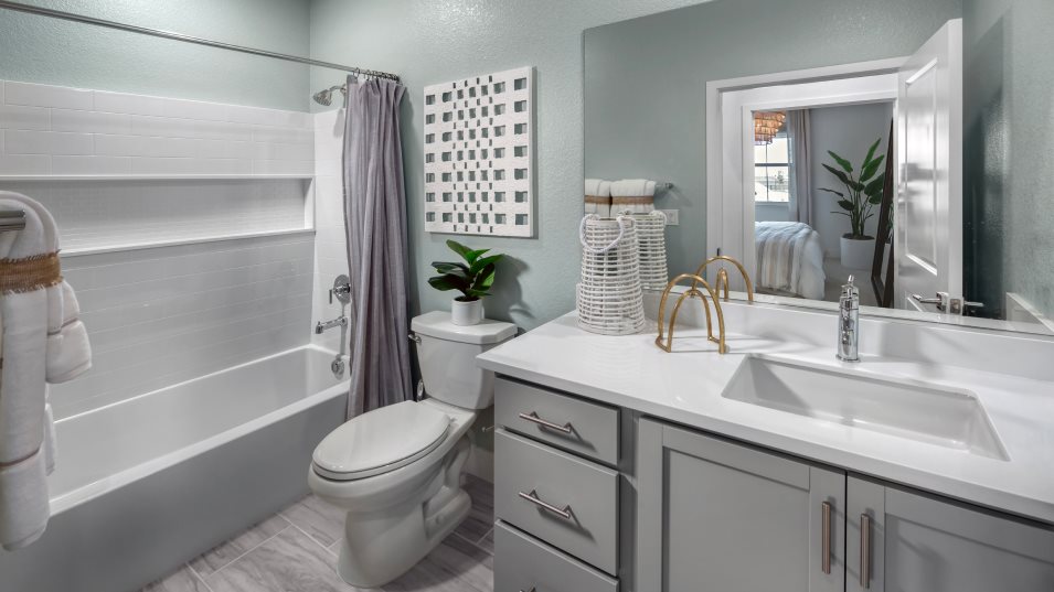 Residence H1 Bathroom 2