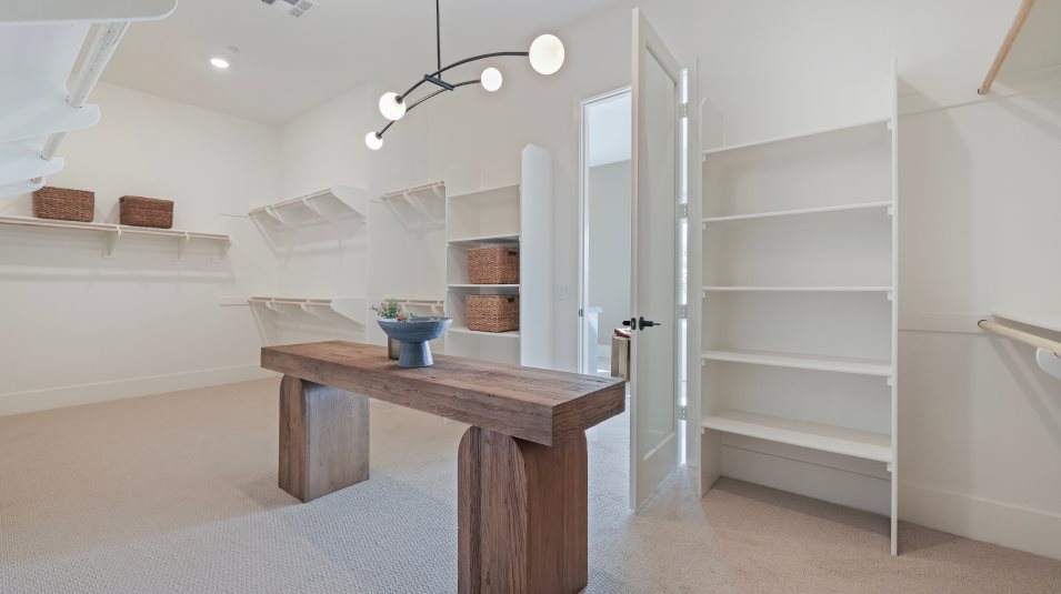 walk in closet