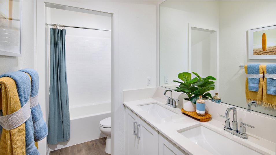 Residence 3 Bathroom 2