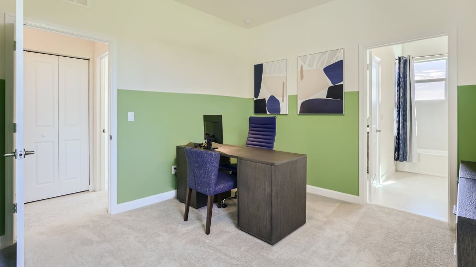 Honey second bedroom