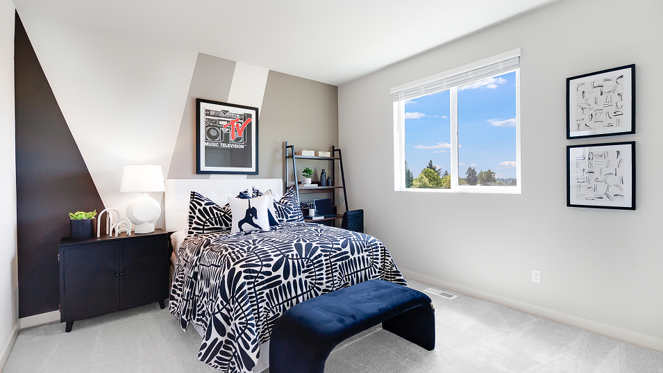 4141 Windsor Bed4 F2