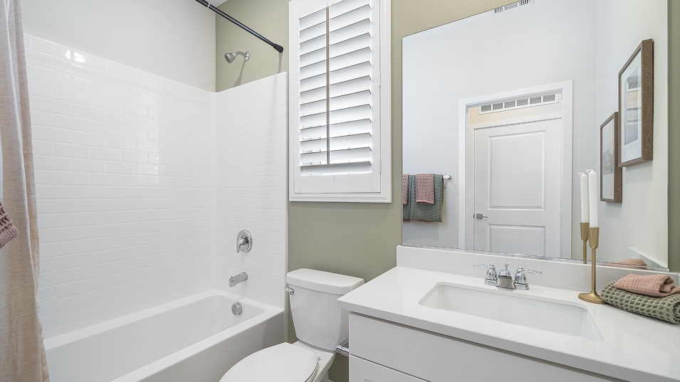 Luxe Nuvo Parkside Res1 Bath2 F2