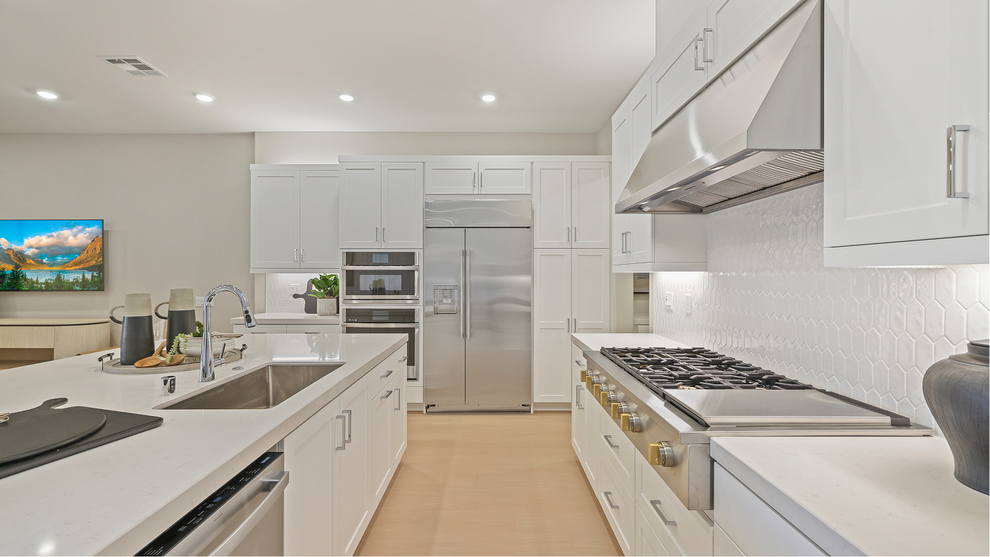 Ridgeview Metro Heights Res1 Kitchen 7of7 F1