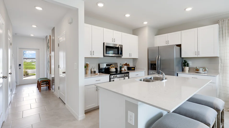 T H01 Avery Kitchen 3of5 6 11 25