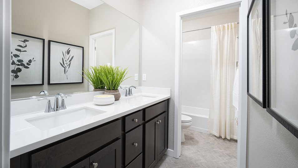 Residence 3167 bathroom 2