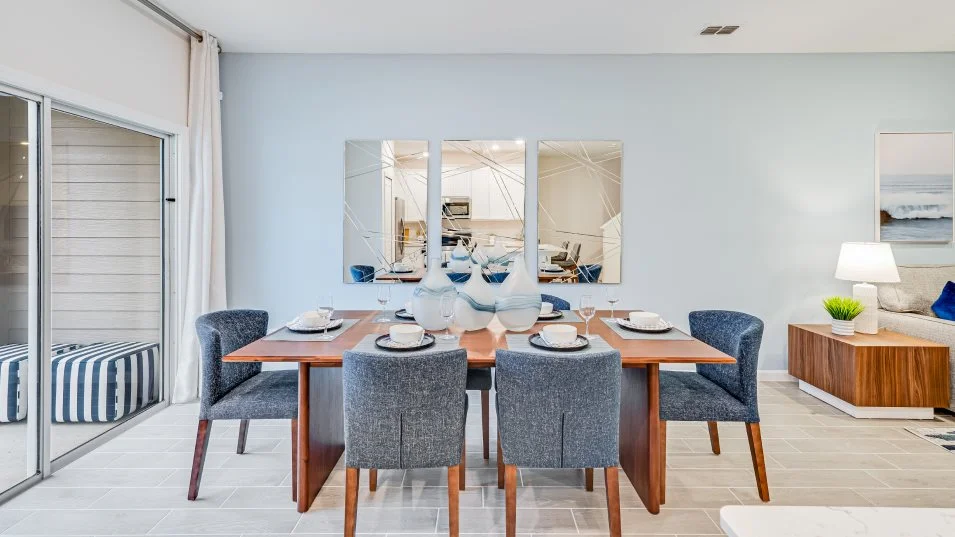 Lincoln plan dining room 