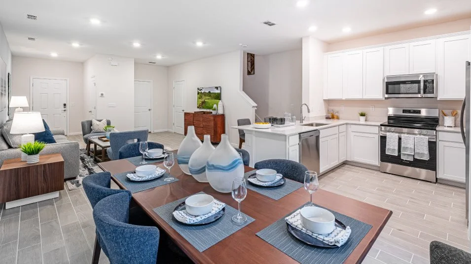 Lincoln plan dining room 