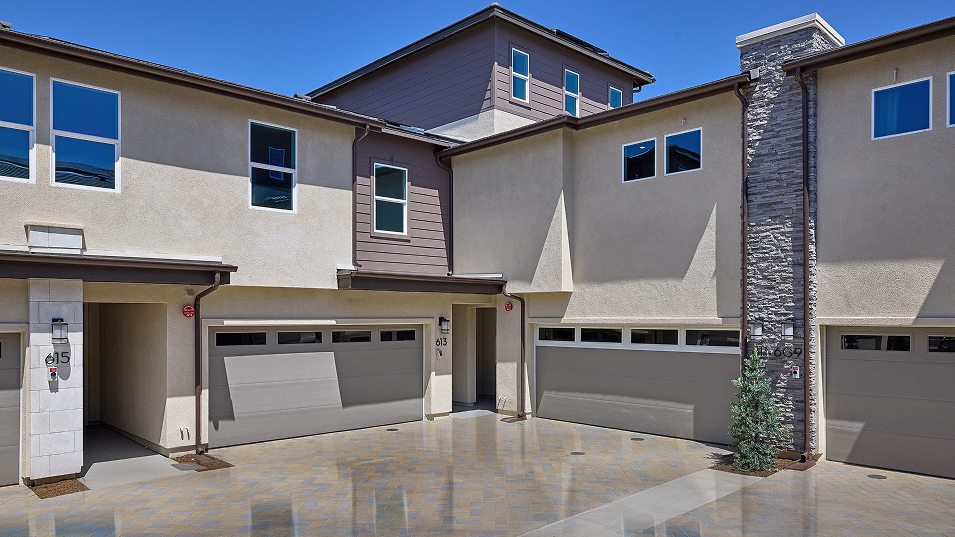 Radius Hill District Res1 Exterior F1