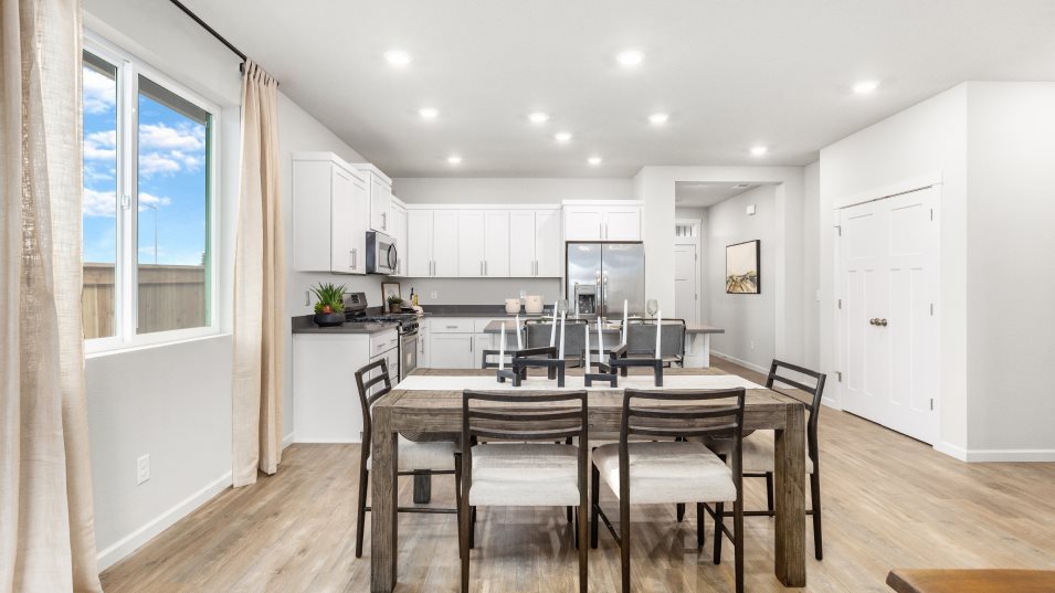 Trenton Dining Room