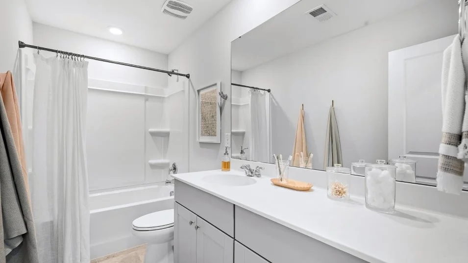 Primrose Bathroom 2