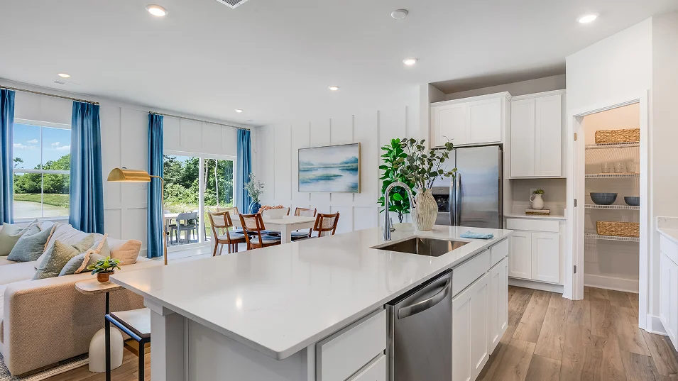 1844 Guilford Kitchen 2of5 F1
