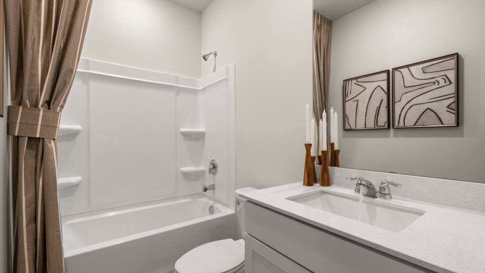 Ashbury Bathroom 2