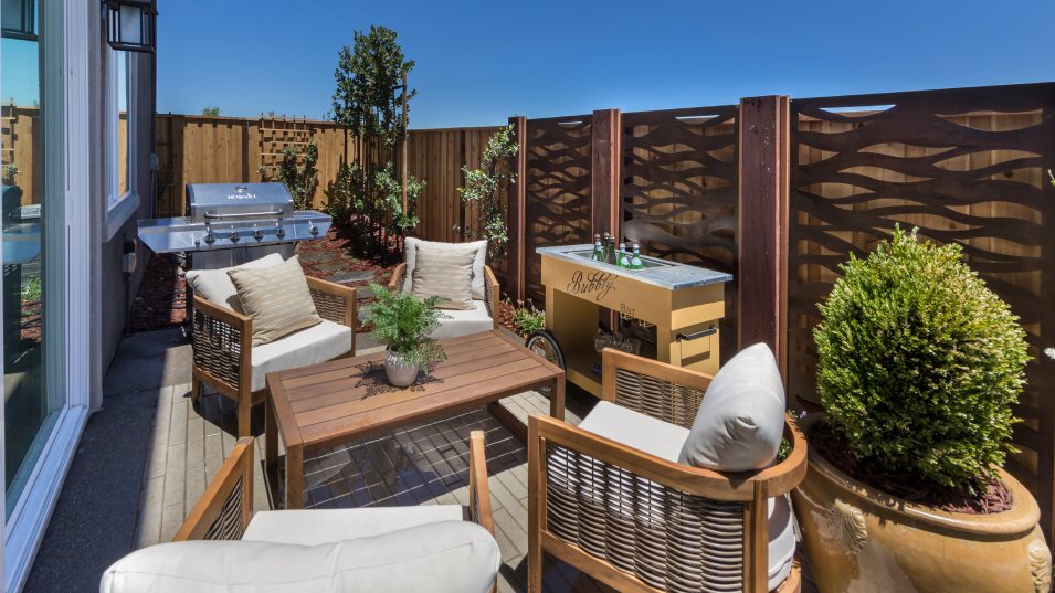 Residence 2 Outdoor Space