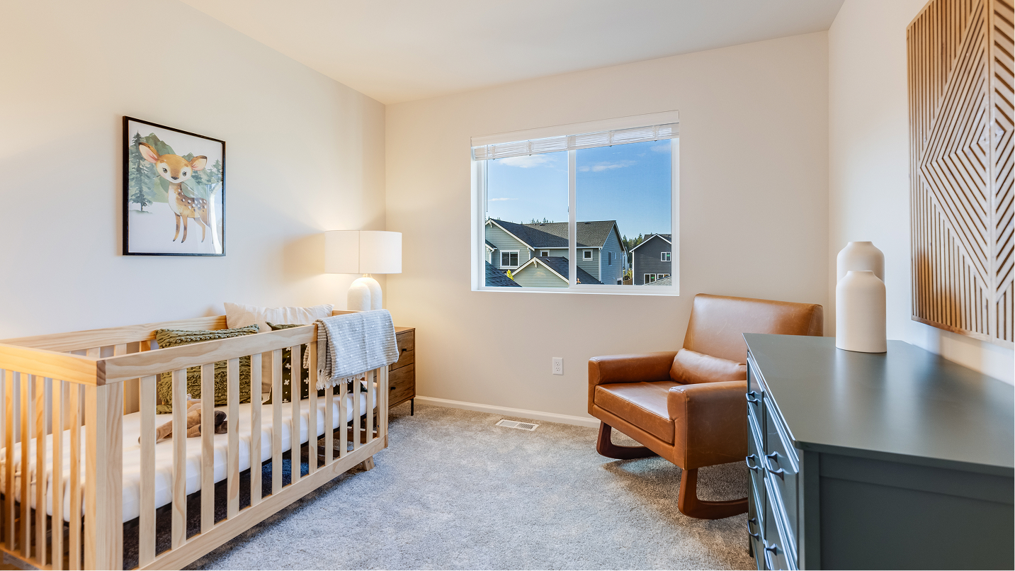 2758 Clark Bed4 1of2 F2