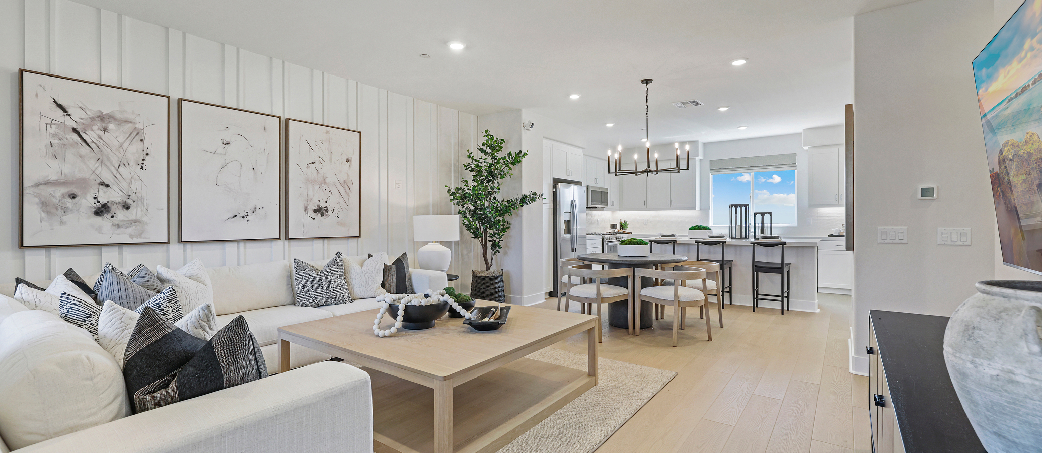 Brio Res2 Living 3of3 F2 2