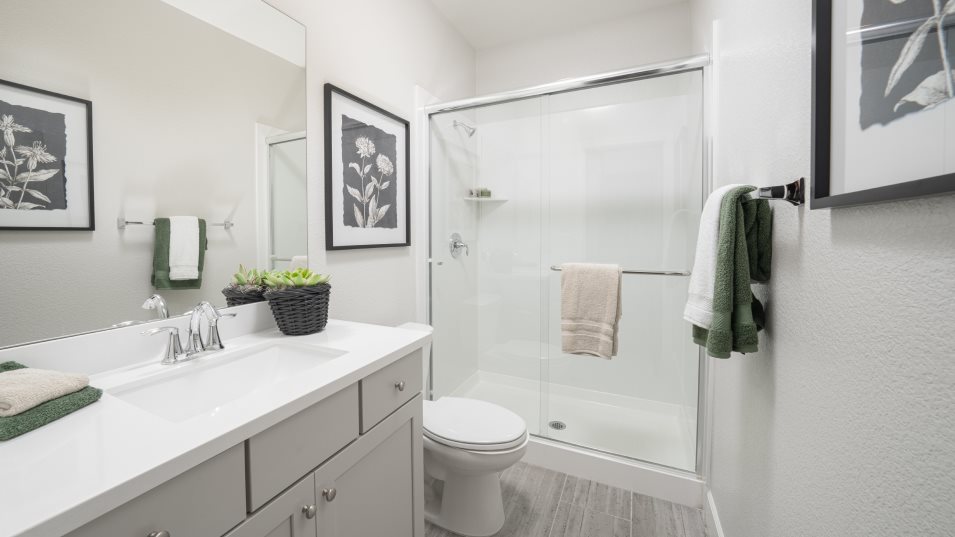 Residence 2441 Bathroom 3