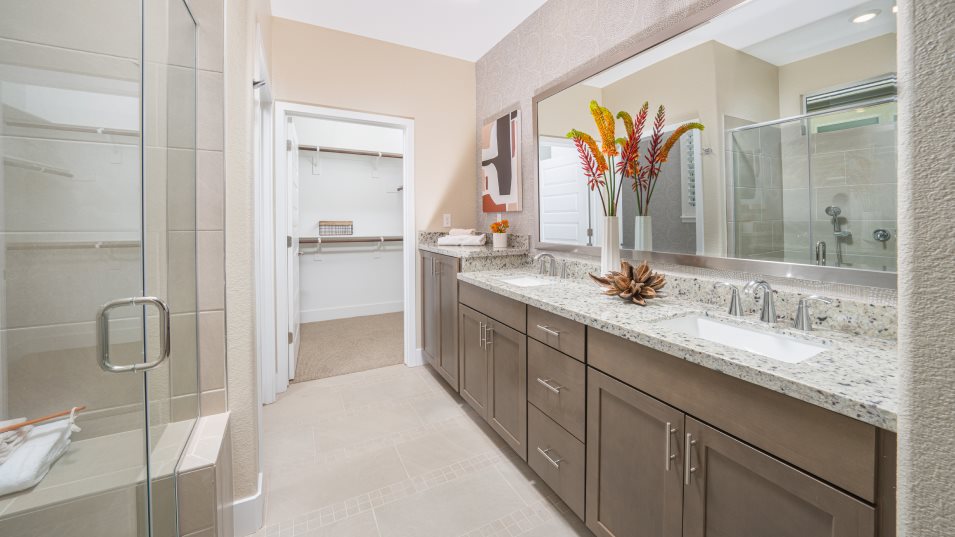 Residence 1712 Owner's Suite