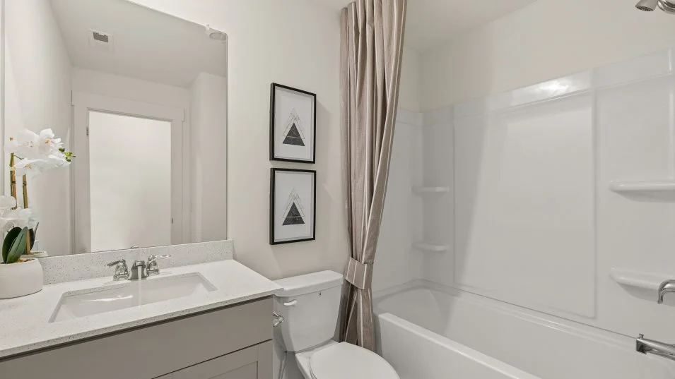 Yosemite Bathroom 2