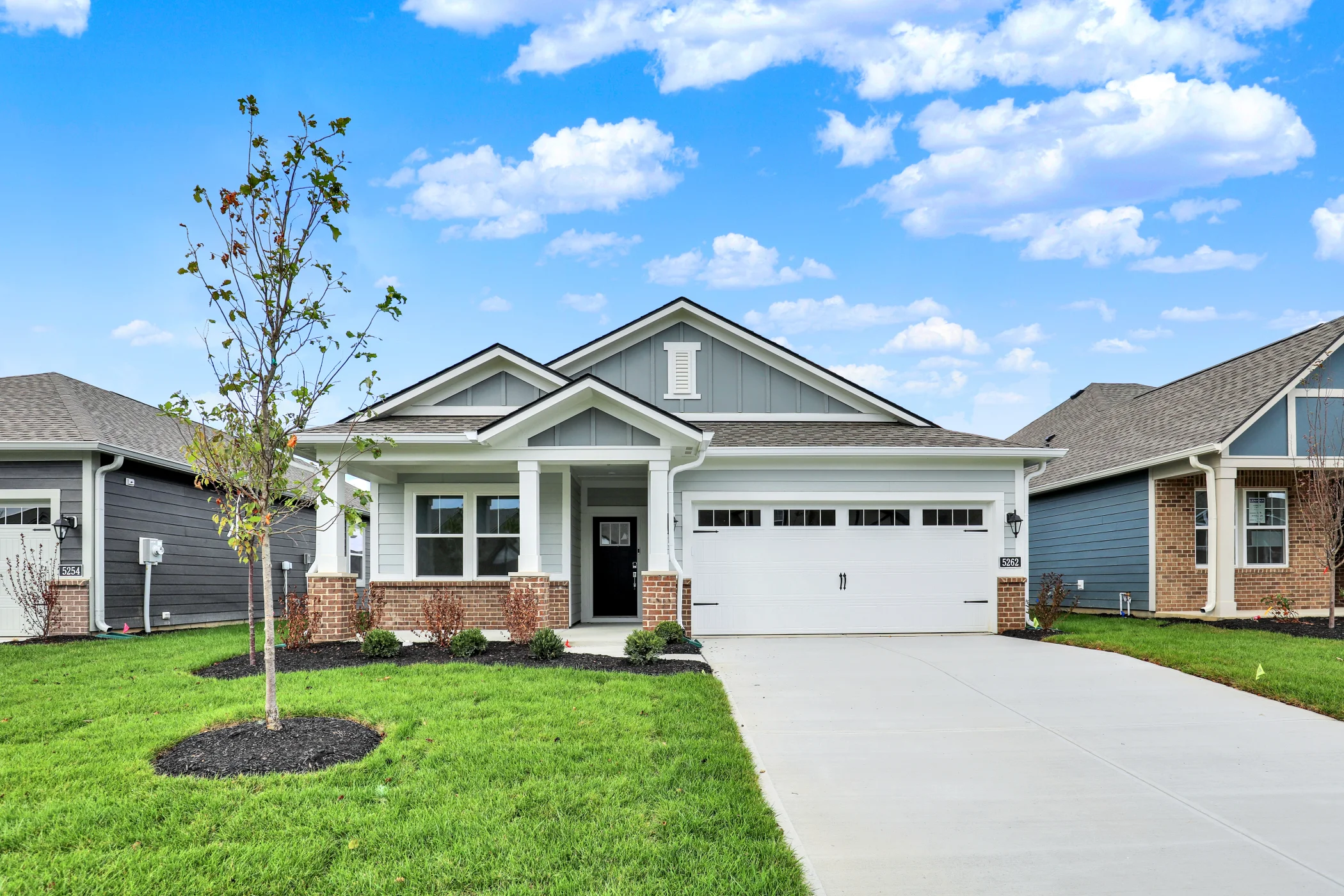 Easton Homesite 66 Exterior Front