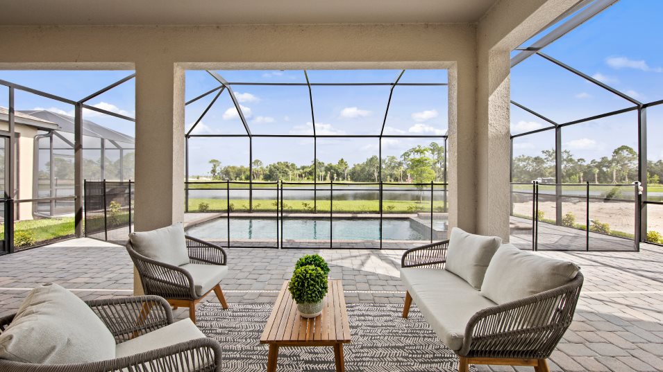 Lorraine Lakes Executive Homes Amalfi Outdoor Space
