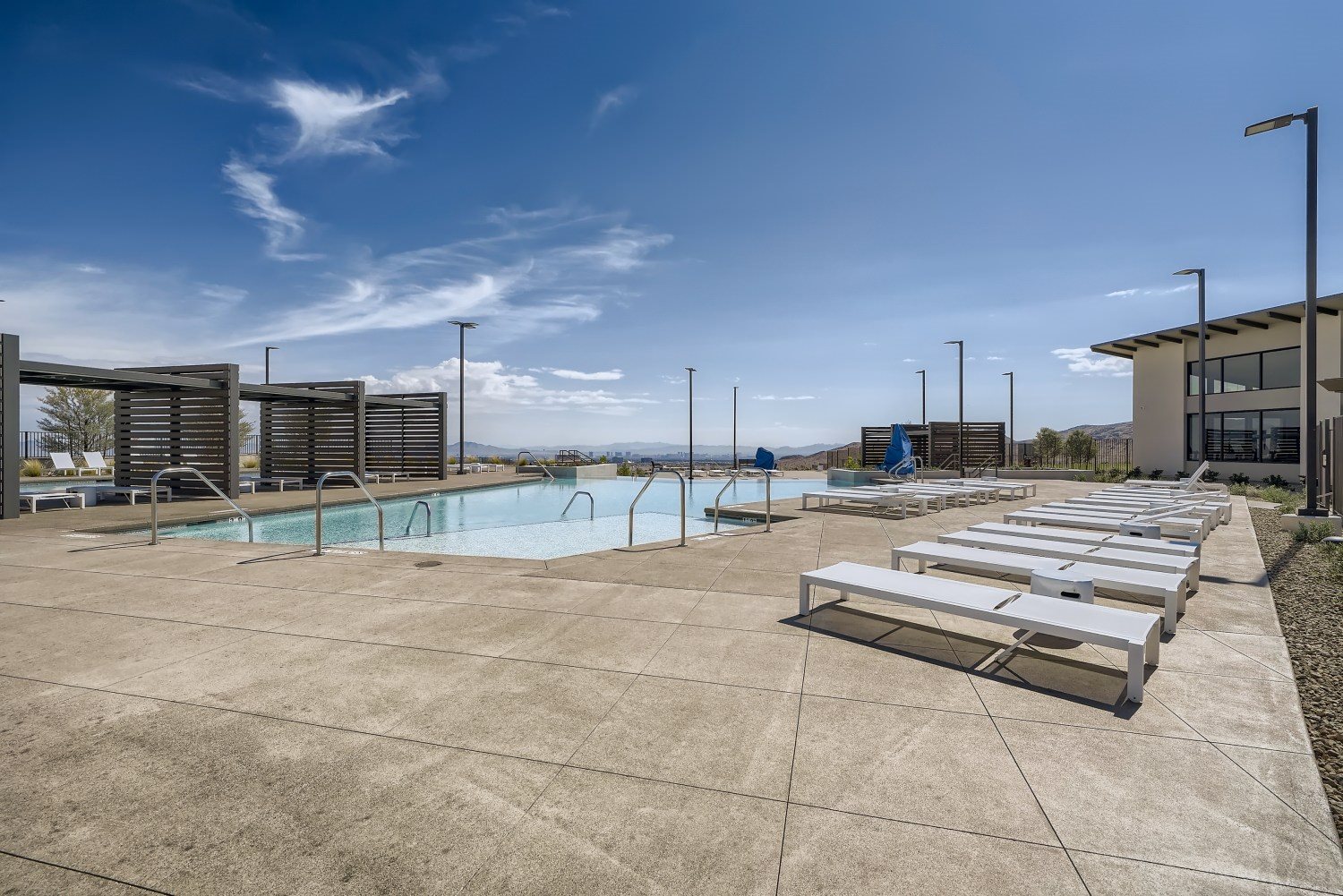 930 Silverfir Ct Las Vegas NV   Web Quality   023   39 Outdoor Pool