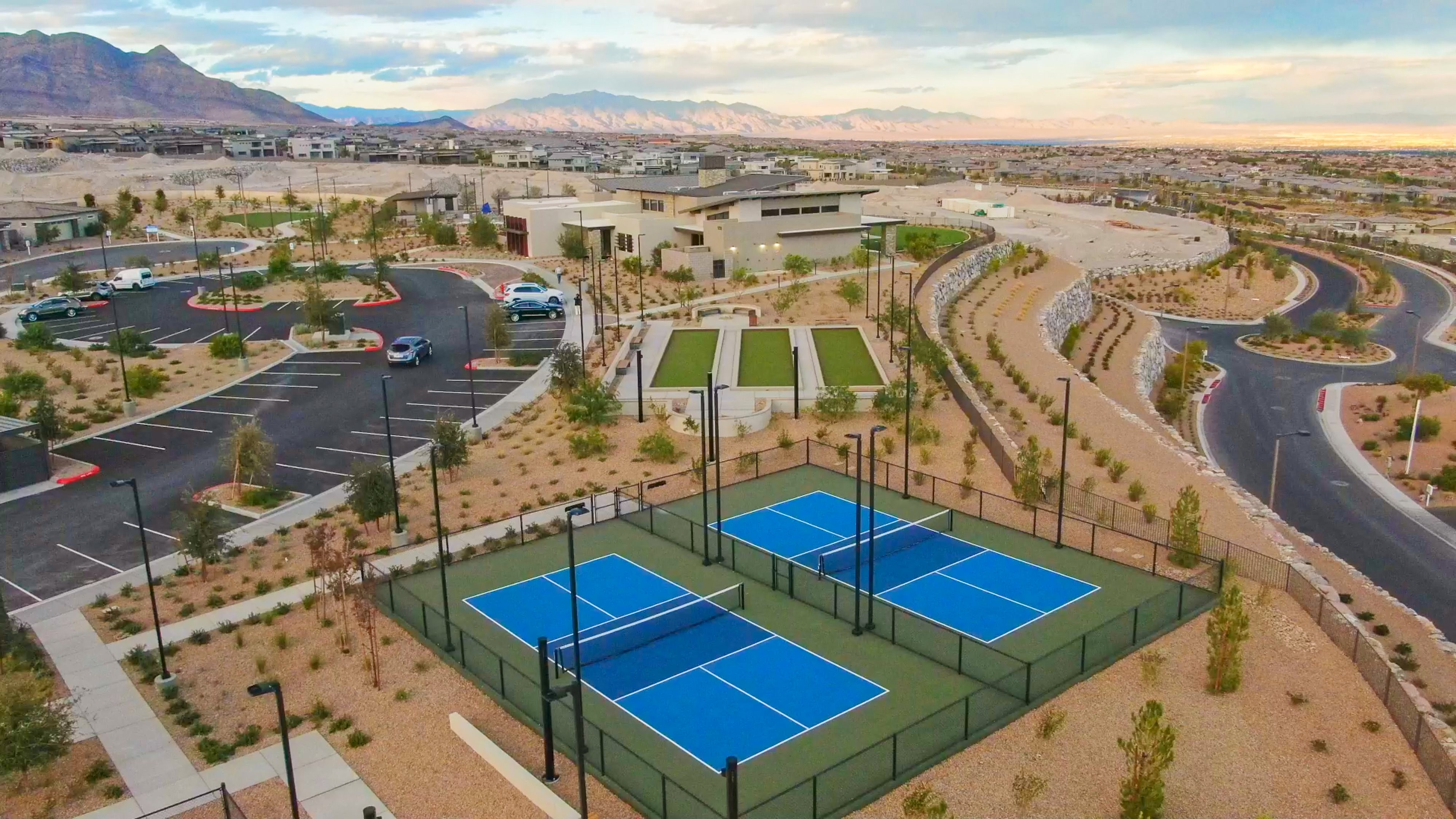 Enjoy pickleball at Heritage at Stonebridge