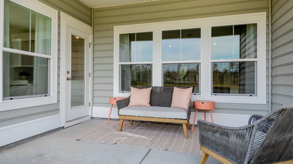 Litchfield patio