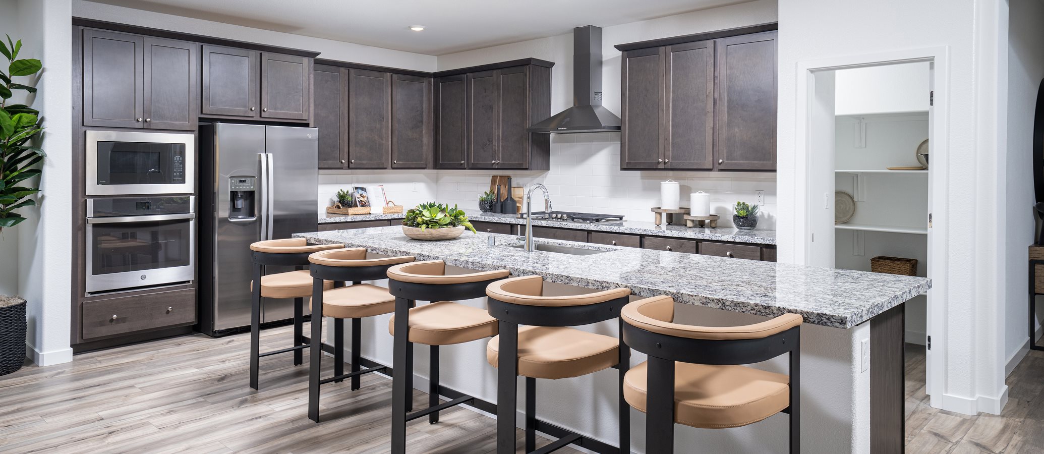 Residence 2421 kitchen